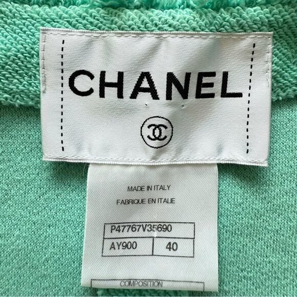 CHANEL women tweed light green jacket with pearls size 40 FR or 8 US 5800$ - Picture 9 of 14